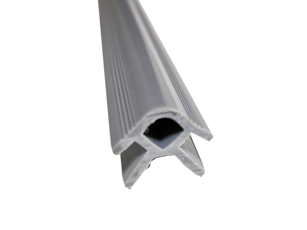 擠出和注塑(sù)這兩種常見(jian)塑料加工工(gong)藝的區别是(shì)什麽