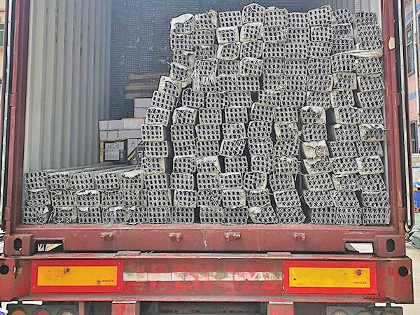 出貨裝(zhuāng)櫃